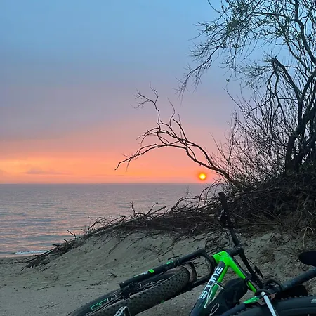 Melnrage Cozy & Terrace - Pine View Sea Entry Villa Klaipėda