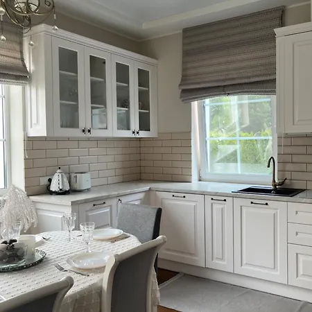 Melnrage Cozy & Terrace - Pine View Sea Entry *