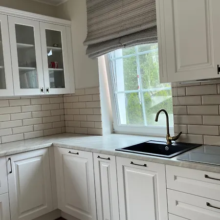 Melnrage Cozy & Terrace - Pine View Sea Entry