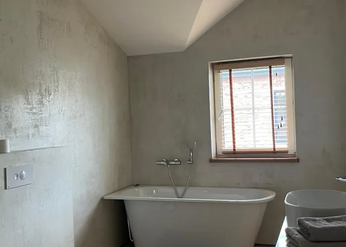 Villa Melnrage Cozy & Terrace - Pine View Sea Entry *