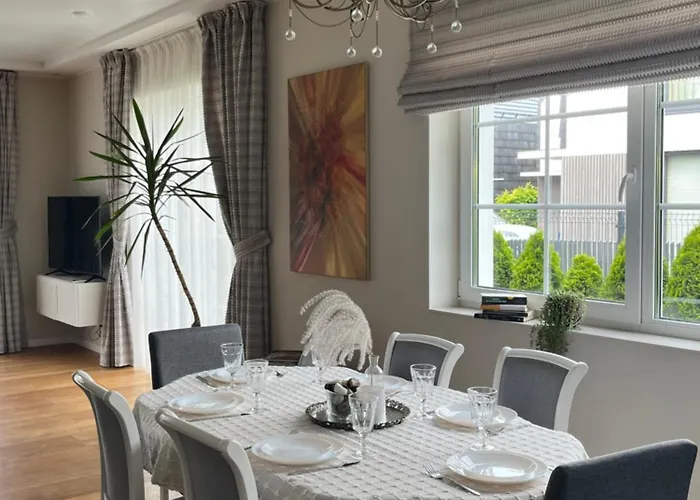 Melnrage Cozy & Terrace - Pine View Sea Entry Klaipeda