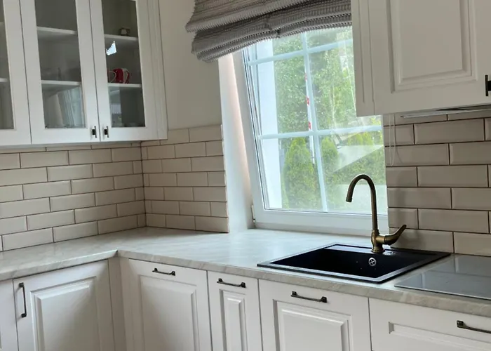 Melnrage Cozy & Terrace - Pine View Sea Entry